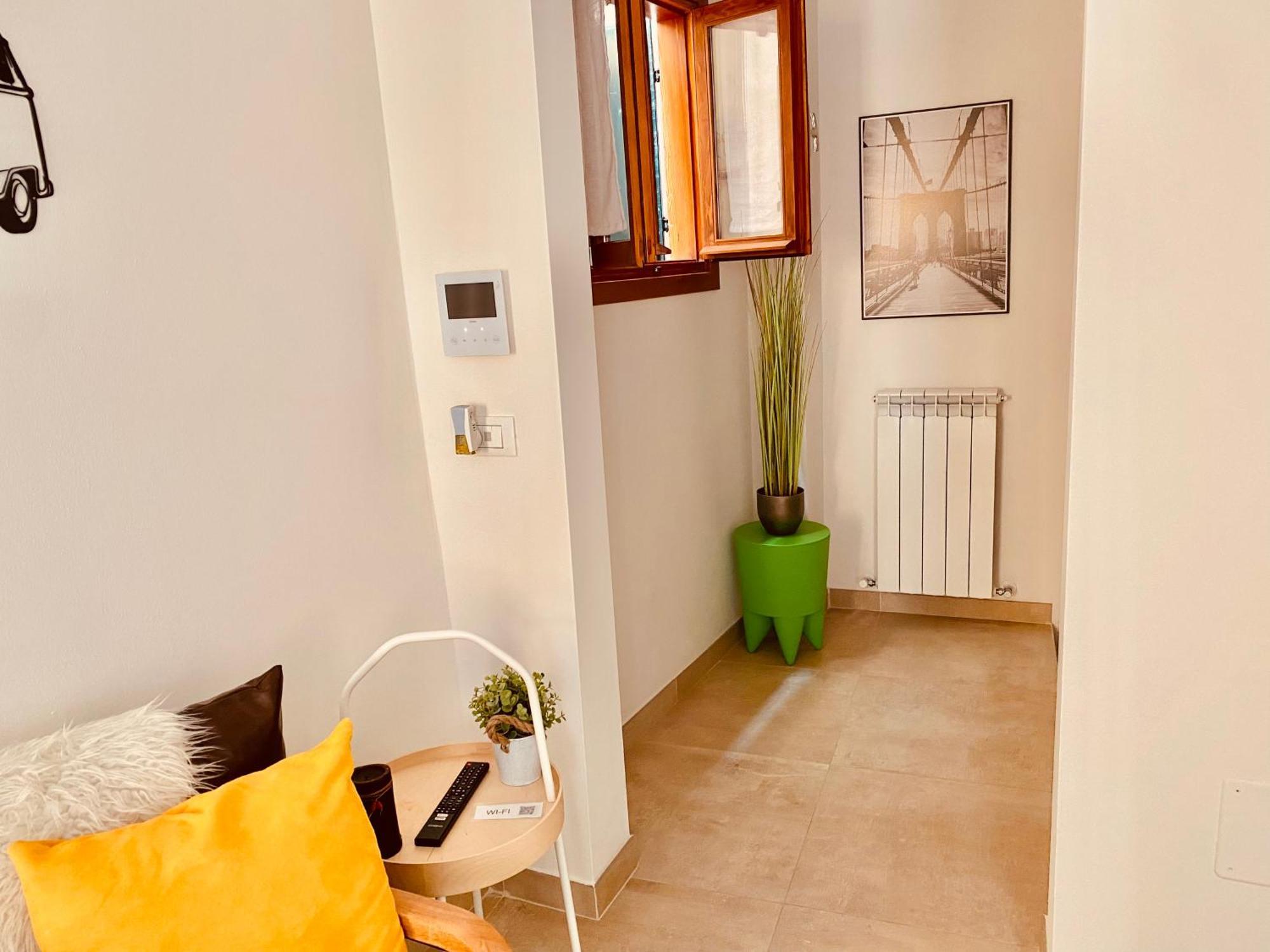 Casabella Chioggia Casa Indipendente Con Corte Exterior photo